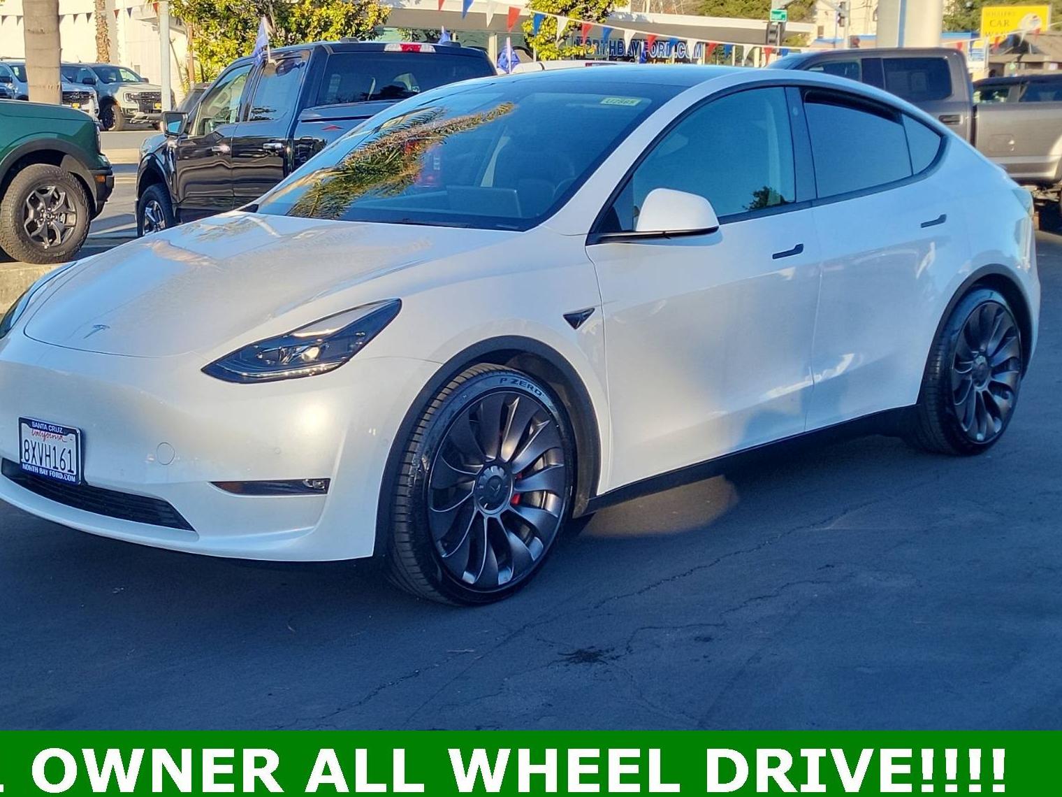 TESLA MODEL Y 2021 5YJYGDEF1MF194970 image